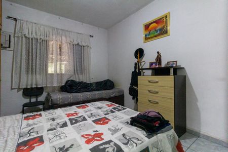 Casa à venda com 80m², 2 quartos e 2 vagasQuarto 1