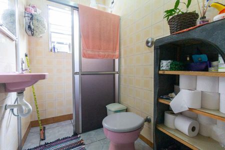 Casa à venda com 80m², 2 quartos e 2 vagasBanheiro