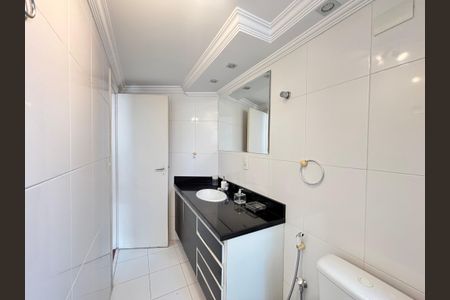 Apartamento para alugar com 45m², 1 quarto e 1 vaga Apartamento para alugar com 45m², 1 quarto e 1 vagaBanheiro da Suíte