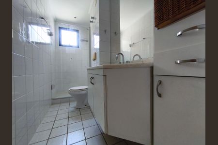 Apartamento para alugar com 118m², 2 quartos e 2 vagas Apartamento para alugar com 118m², 2 quartos e 2 vagasBanheiro