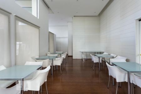 Apartamento para alugar com 118m², 2 quartos e 2 vagas Apartamento para alugar com 118m², 2 quartos e 2 vagasSalão de Festas