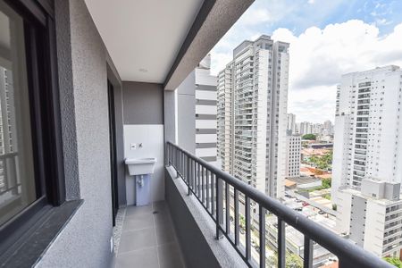 Apartamento à venda com 24m², 1 quarto e sem vaga Apartamento à venda com 24m², 1 quarto e sem vagaVaranda