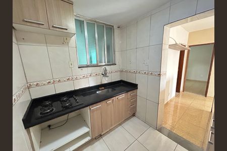 Casa para alugar com 70m², 2 quartos e sem vagaCozinha