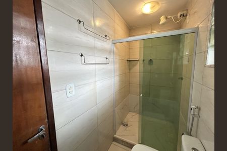 Casa para alugar com 70m², 2 quartos e sem vagaBanheiro