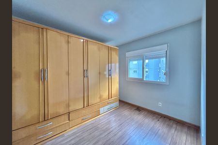 Apartamento para alugar com 3 quartos, 75m² em Industrial , Novo Hamburgo