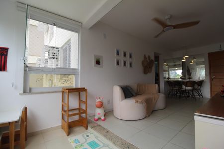 Apartamento à venda com 68m², 2 quartos e 1 vagaSala - Varanda