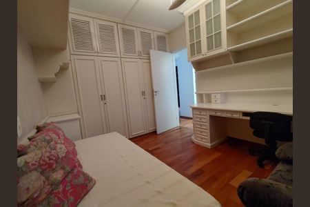 Apartamento à venda com 189m², 4 quartos e 3 vagasFoto 25