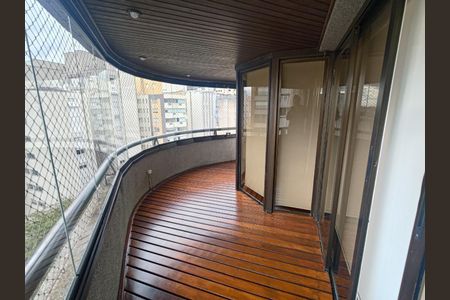 Apartamento à venda com 189m², 4 quartos e 3 vagasFoto 49