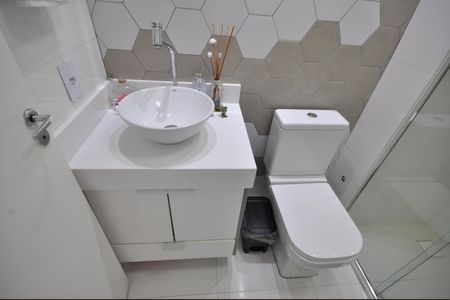 Apartamento à venda com 53m², 2 quartos e 1 vagaBanheiro Social