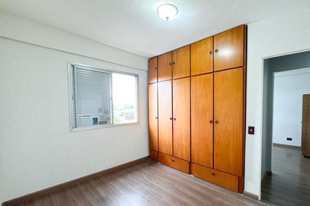 Apartamento à venda com 72m², 2 quartos e 2 vagasQuarto 1