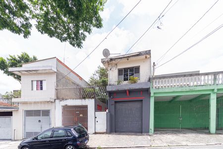Casa à venda com 250m², 3 quartos e 2 vagasFachada