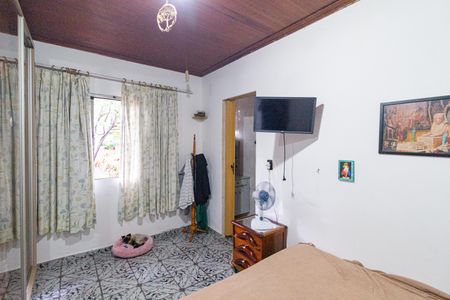 Casa à venda com 250m², 3 quartos e 2 vagasSuíte 1