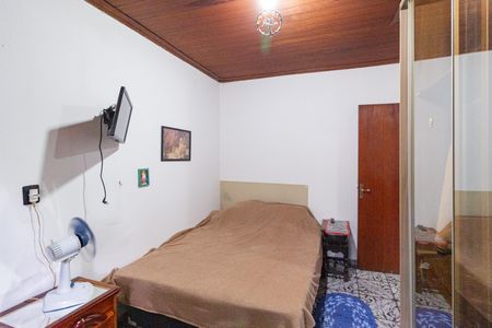 Casa à venda com 250m², 3 quartos e 2 vagasSuíte 1