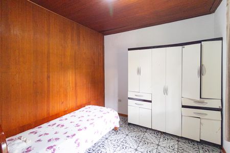 Casa à venda com 250m², 3 quartos e 2 vagasQuarto