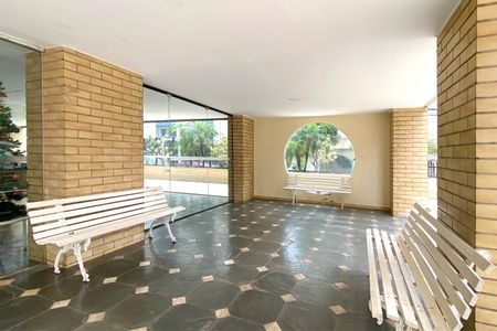 Apartamento para alugar com 95m², 2 quartos e 1 vagaÁrea comum - Hall