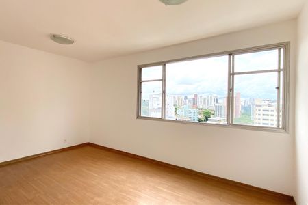 Apartamento para alugar com 95m², 2 quartos e 1 vagaSala