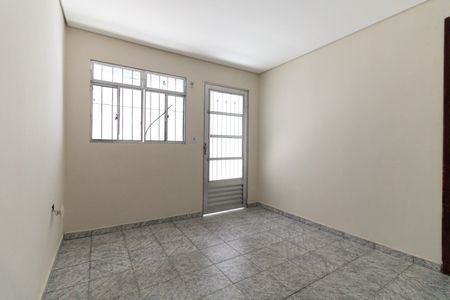 Sala de casa para alugar com 2 quartos, 76m² em Parque Bristol, São Paulo