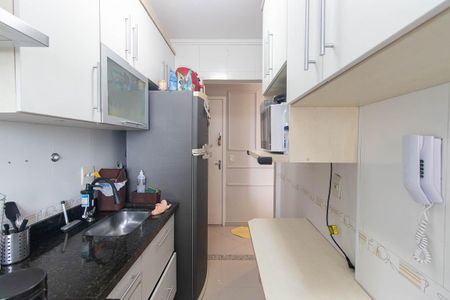 Apartamento à venda com 53m², 2 quartos e 1 vaga Apartamento à venda com 53m², 2 quartos e 1 vagaCozinha e Área de Serviço