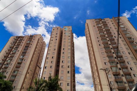 Apartamento à venda com 53m², 2 quartos e 1 vaga Apartamento à venda com 53m², 2 quartos e 1 vagaFachada