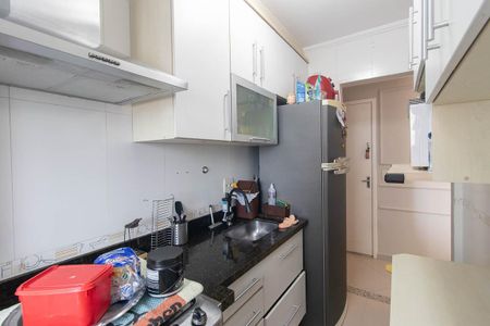 Apartamento à venda com 53m², 2 quartos e 1 vaga Apartamento à venda com 53m², 2 quartos e 1 vagaCozinha e Área de Serviço