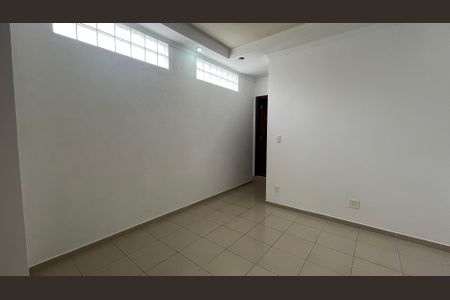 Casa para alugar com 5 quartos, 275m² em Jardim Chapadão, Campinas