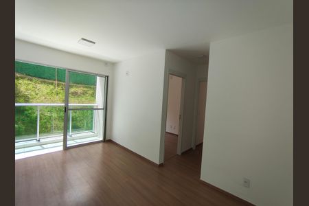 Sala de apartamento à venda com 2 quartos, 48m² em Pechincha, Rio de Janeiro