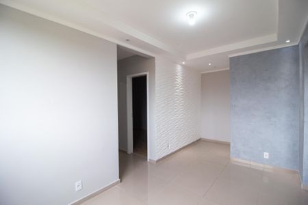 Apartamento para alugar com 45m², 2 quartos e 1 vagaSala 
