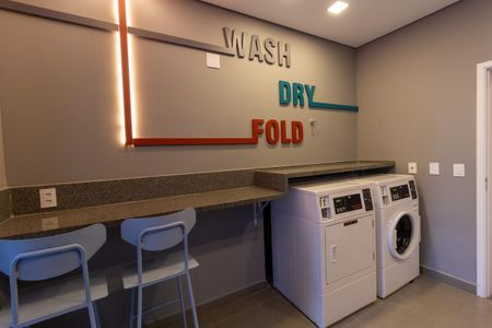 Apartamento para alugar com 36m², 1 quarto e sem vaga Apartamento para alugar com 36m², 1 quarto e sem vagaÁrea Comum - Lavanderia