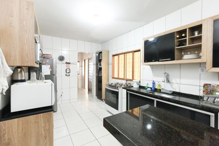 Casa à venda com 450m², 5 quartos e 6 vagas