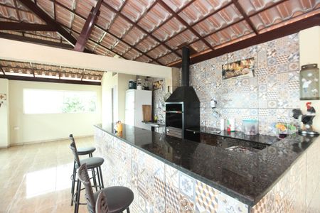 Casa à venda com 450m², 5 quartos e 6 vagas