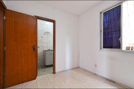 Casa à venda com 106m², 3 quartos e 2 vagasSuíte