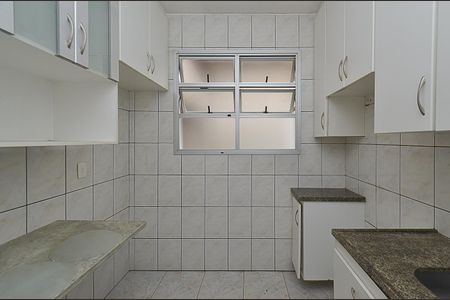 Casa à venda com 106m², 3 quartos e 2 vagasCozinha