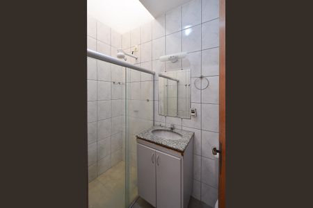 Casa à venda com 106m², 3 quartos e 2 vagasBanheiro Social