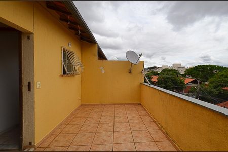 Casa à venda com 106m², 3 quartos e 2 vagasÁrea 3 Pavimento