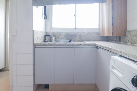 Apartamento à venda com 320m², 3 quartos e 3 vagasLavanderia