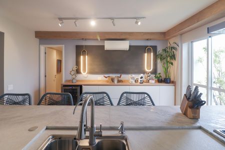 Apartamento à venda com 320m², 3 quartos e 3 vagasCozinha