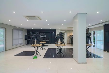 Apartamento à venda com 320m², 3 quartos e 3 vagasÁrea comum - Salão de festas