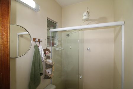 Casa à venda com 181m², 5 quartos e 2 vagasBanheiro 3