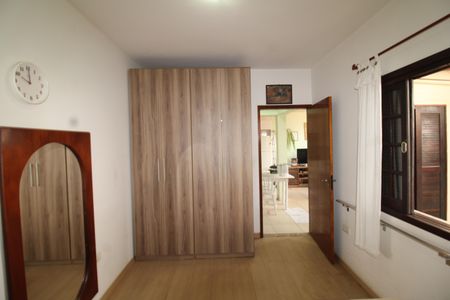 Casa à venda com 181m², 5 quartos e 2 vagasQuarto 1