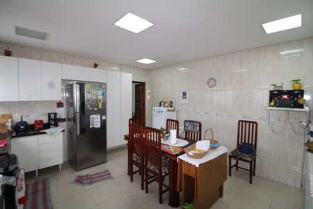 Casa à venda com 181m², 5 quartos e 2 vagasCozinha