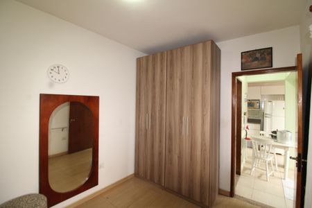 Casa à venda com 181m², 5 quartos e 2 vagasQuarto 1