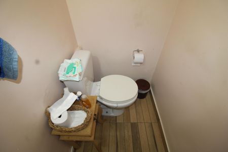 Casa à venda com 181m², 5 quartos e 2 vagasLavabo