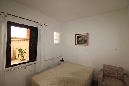 Casa à venda com 181m², 5 quartos e 2 vagasQuarto 1