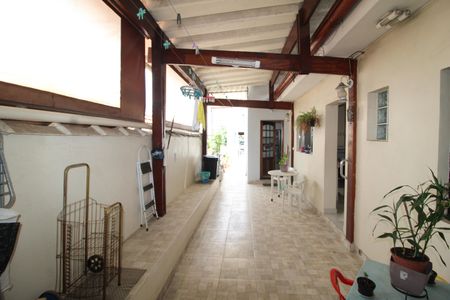 Casa à venda com 181m², 5 quartos e 2 vagasÁrea de Serviço