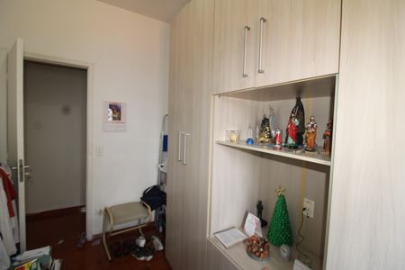 Casa à venda com 181m², 5 quartos e 2 vagasQuarto 3