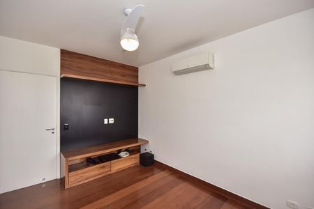 Apartamento à venda com 296m², 5 quartos e 4 vagasQuarto 1
