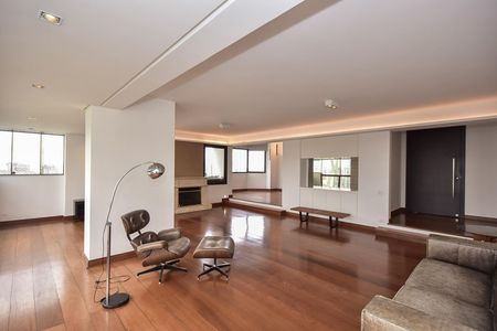 Apartamento à venda com 296m², 5 quartos e 4 vagasSala