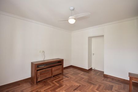 Apartamento à venda com 296m², 5 quartos e 4 vagasSuíte 2