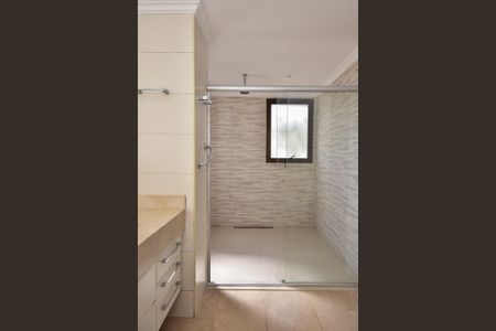 Apartamento à venda com 296m², 5 quartos e 4 vagasBanheiro Suíte 2