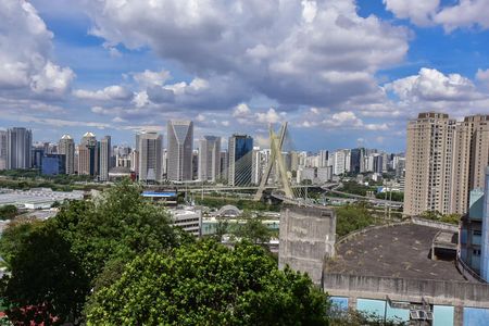 Apartamento à venda com 296m², 5 quartos e 4 vagasVista do Quarto 2